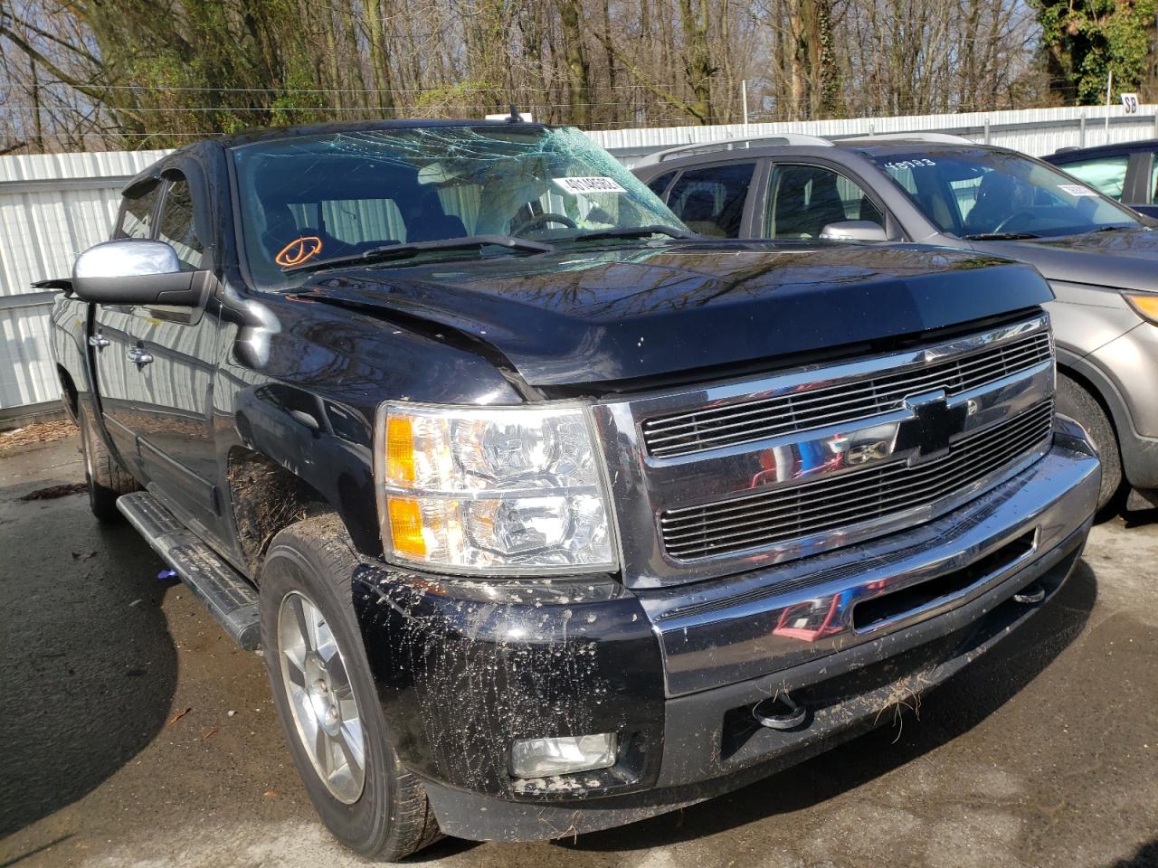 Photo 1 from auction – 2011 CHEVROLET SILVERADO with VIN 3GCPKSE30BG129877