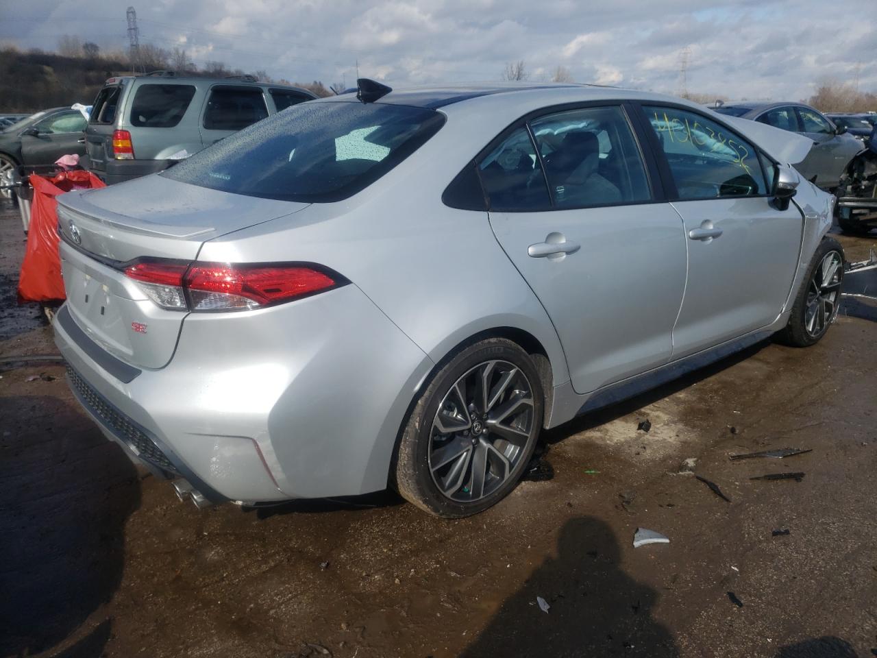 Photo 4 from auction – 2021 TOYOTA COROLLA SE with VIN 5YFP4MCE2MP085324
