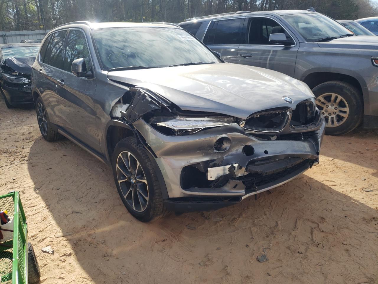 BMW X5 XDRIVE3 2017 with VIN 5UXKR0C55H0U50789 - Photo from auction