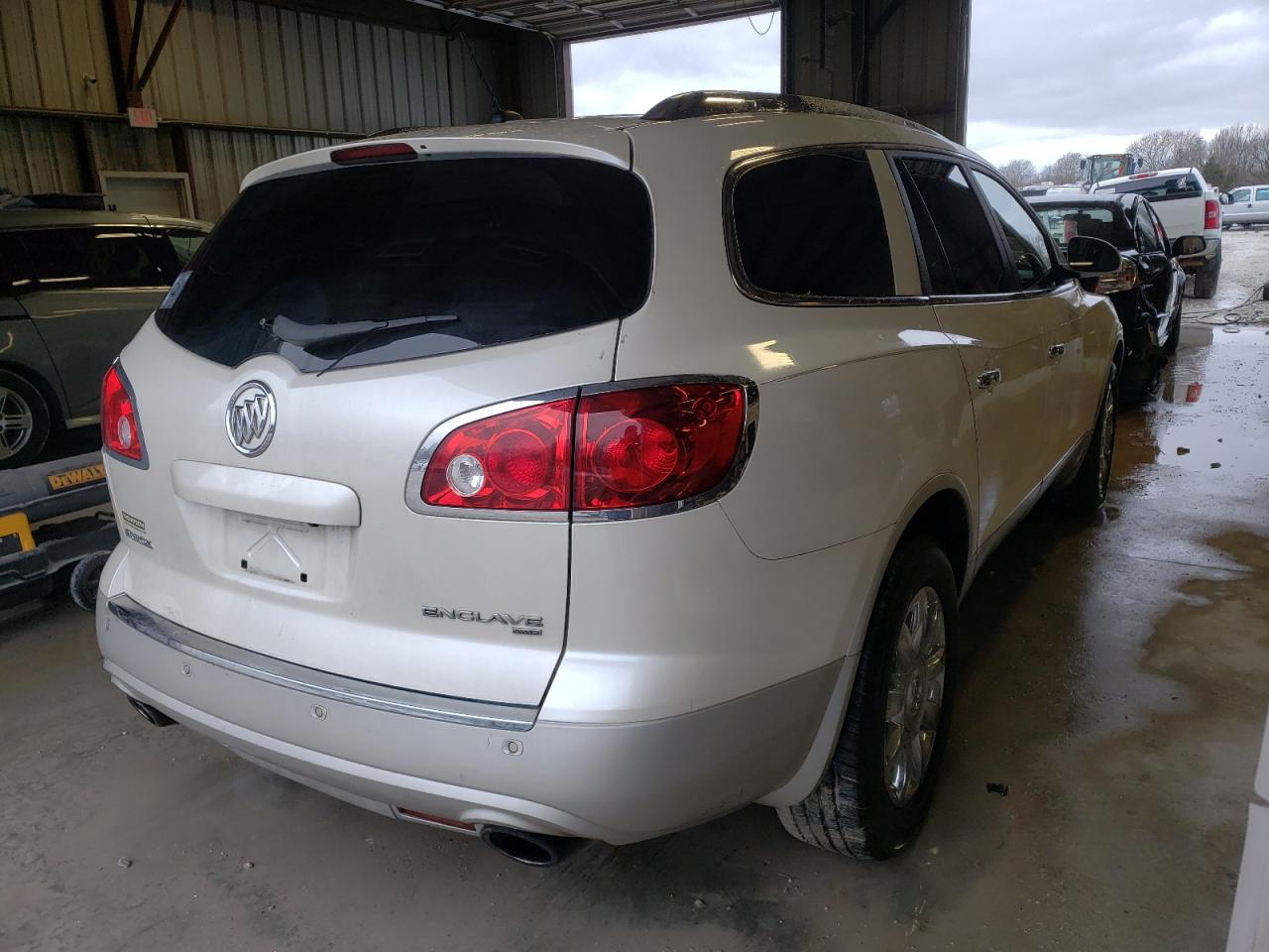 Photo 4 from auction – 2012 BUICK ENCLAVE with VIN 5GAKVCED2CJ121281