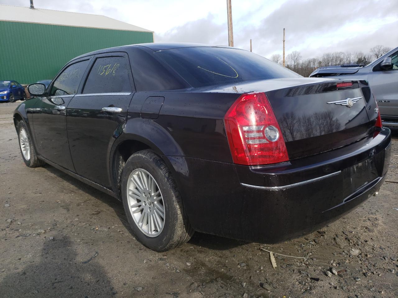 Photo 3 from auction – 2010 CHRYSLER 300 TOURIN with VIN 2C3CA4CDXAH158427
