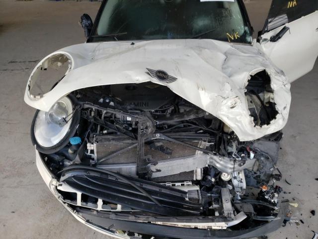 Photo 7 from auction – 2016 MINI COOPER with VIN WMWXP5C58GT739637