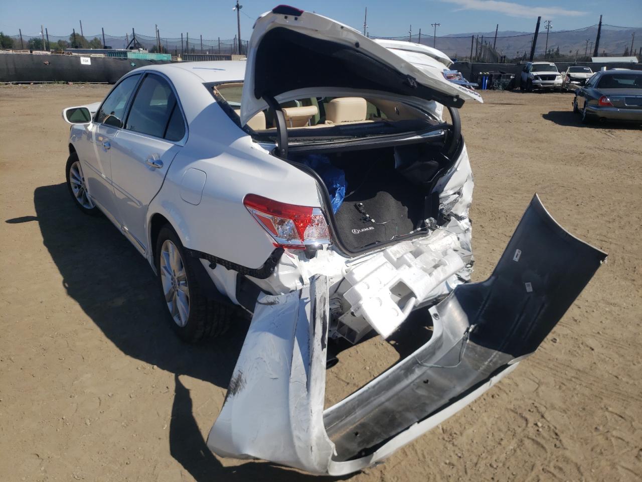 Photo 3 from auction – 2011 LEXUS ES 350 with VIN JTHBK1EG2B2455596