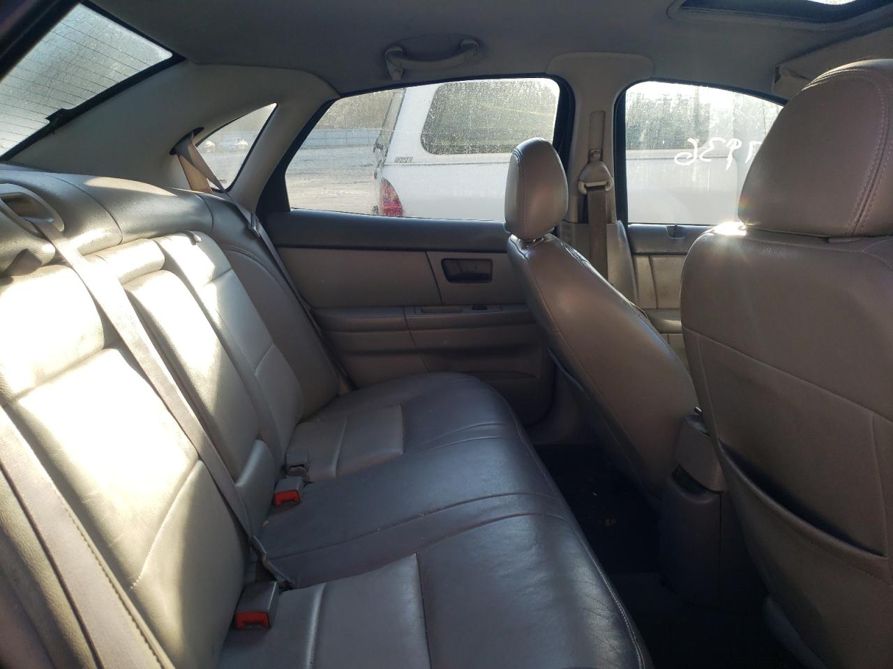 Photo 6 from auction – 2007 FORD TAURUS SEL with VIN 1FAFP56U57A184746