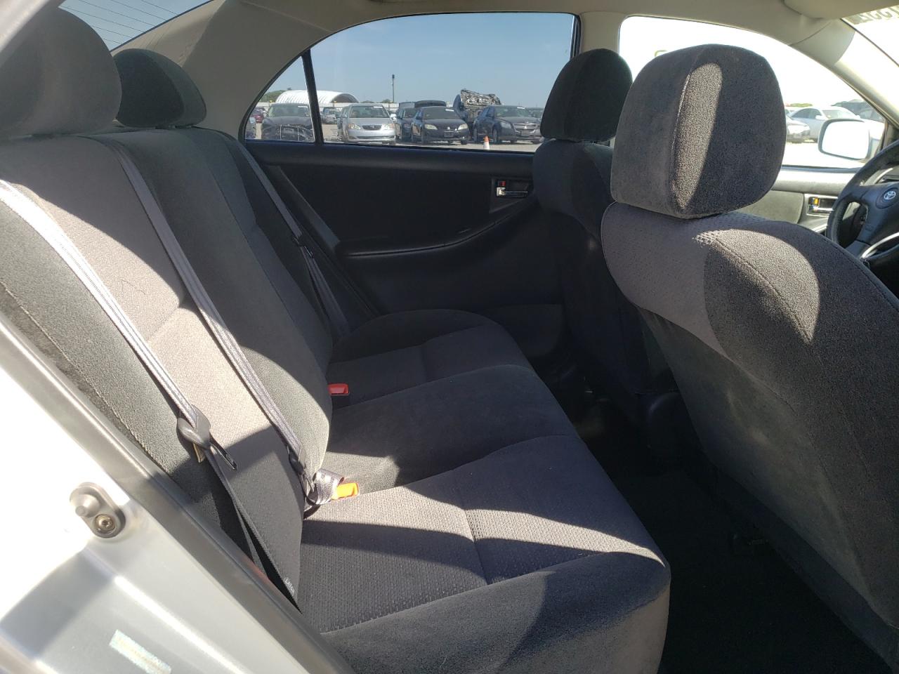 Photo 6 from auction – 2004 TOYOTA COROLLA CE with VIN 1NXBR32EX4Z205490