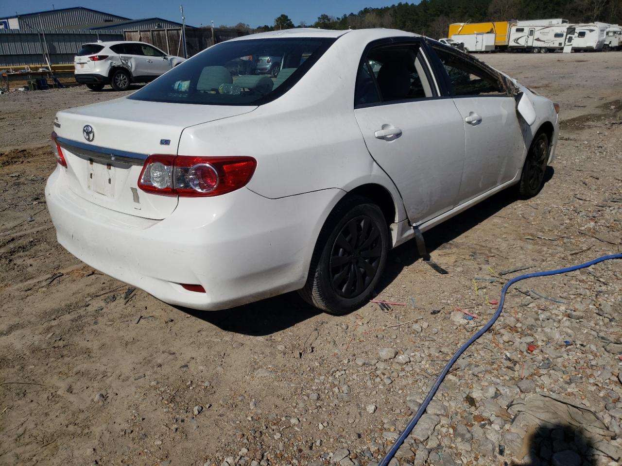 Photo 4 from auction – 2013 TOYOTA COROLLA BA with VIN 5YFBU4EE8DP147526