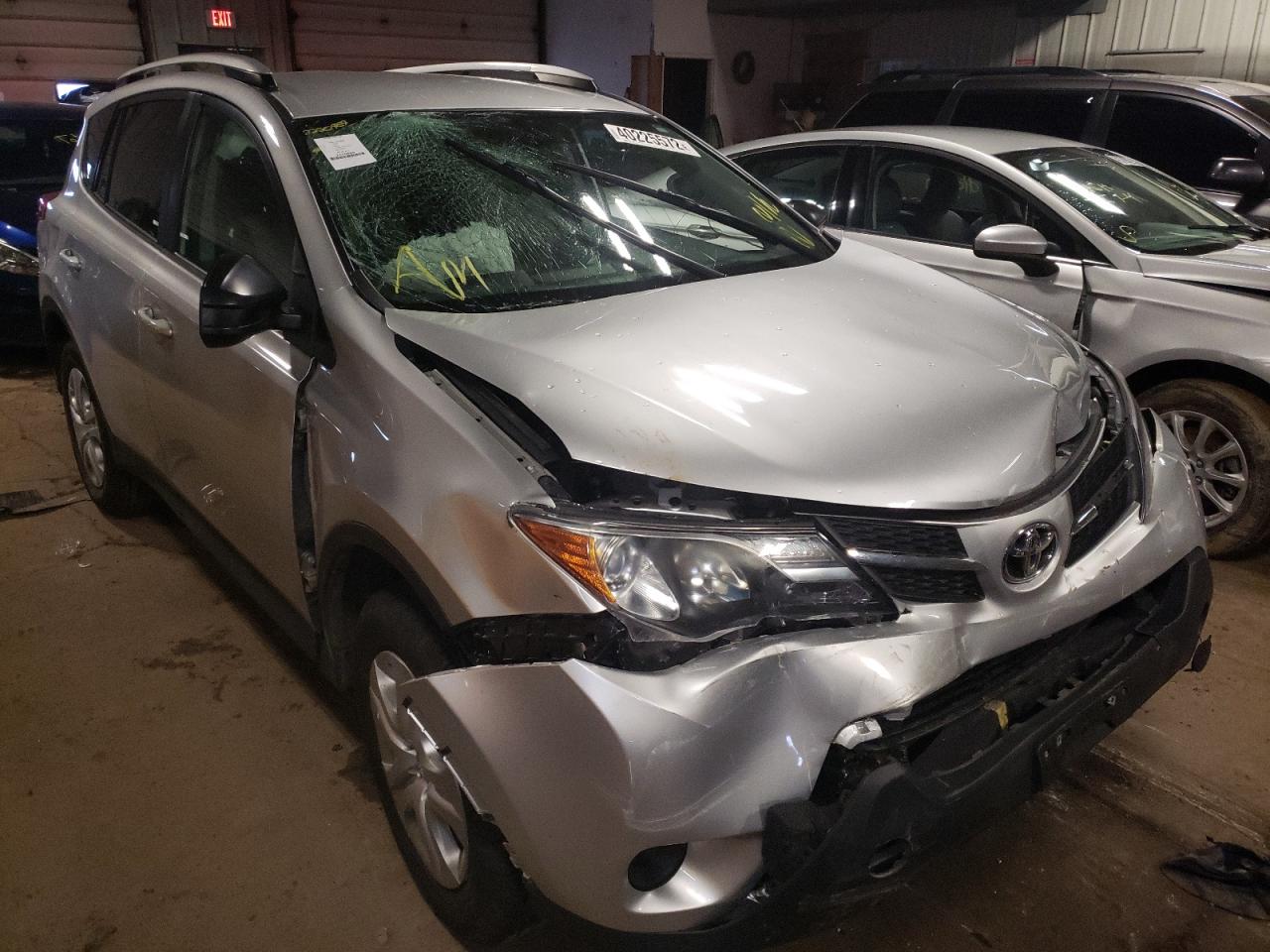 Zdjęcie 9 z aukcji – 2015 TOYOTA RAV4 LE z VIN 2T3BFREV8FW357902