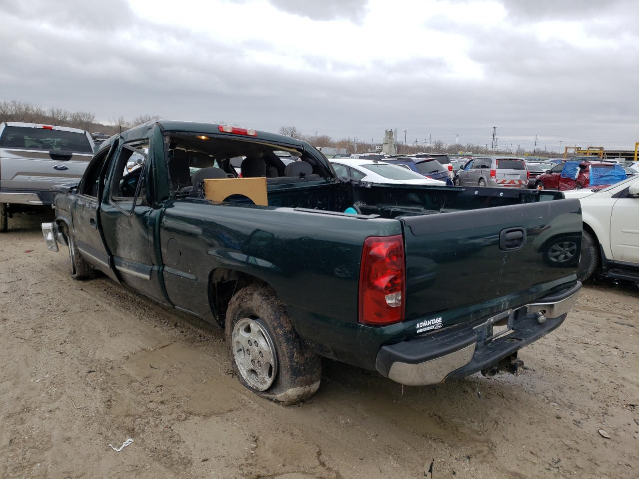Photo 3 from auction – 2004 CHEVROLET SILVERADO with VIN 2GCEC19T641272630