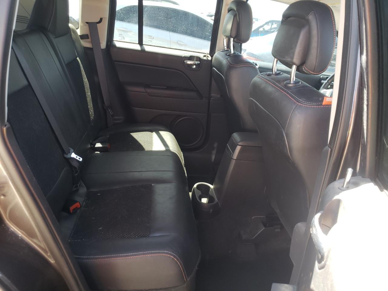 Photo 6 from auction – 2016 JEEP COMPASS SP with VIN 1C4NJDBB4GD724625