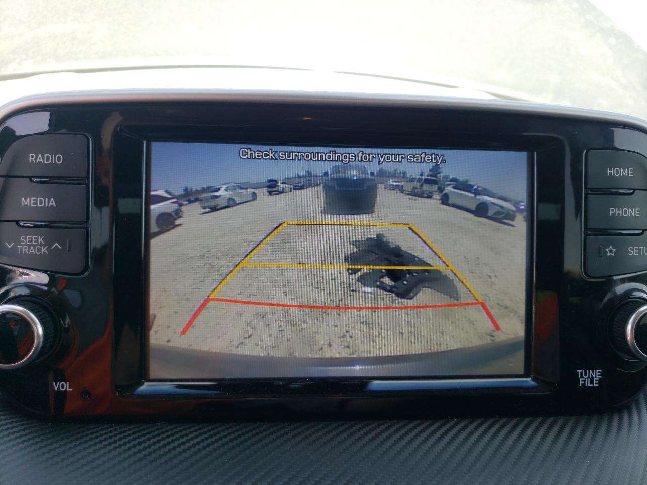 Photo 9 from auction – 2019 HYUNDAI TUCSON SE with VIN KM8J2CA44KU000396