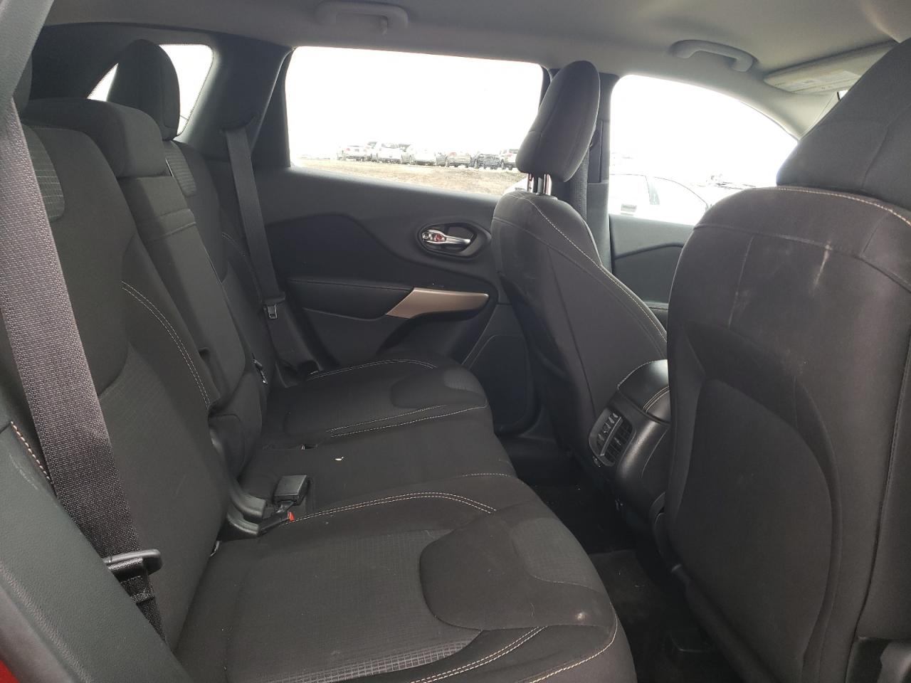 Photo 6 from auction – 2017 JEEP CHEROKEE L with VIN 1C4PJMCS5HW581472