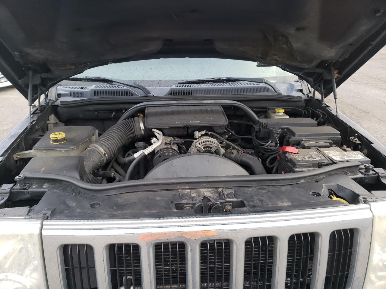 Photo 7 from auction – 2007 JEEP COMMANDER with VIN 1J8HG48K47C697752