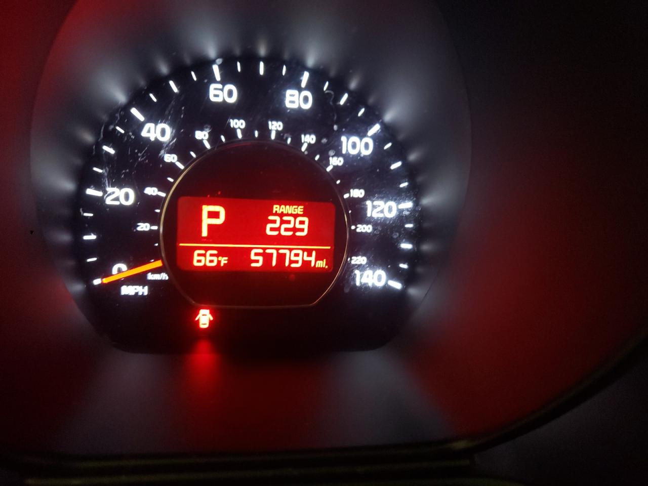 Photo 8 from auction – 2016 KIA SOUL with VIN KNDJN2A22G7338177