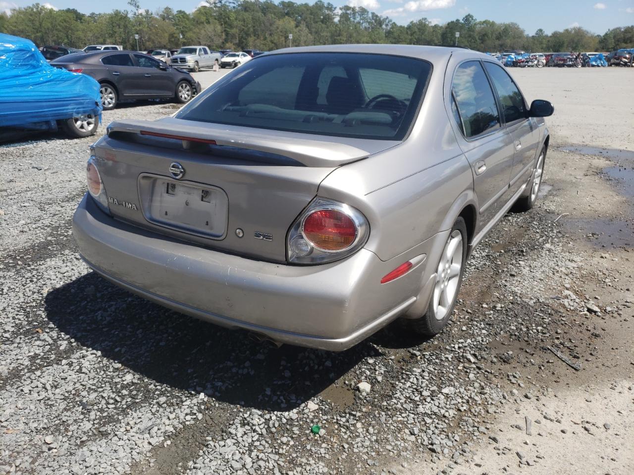 Photo 4 from auction – 2002 NISSAN MAXIMA GLE with VIN JN1DA31D22T424575