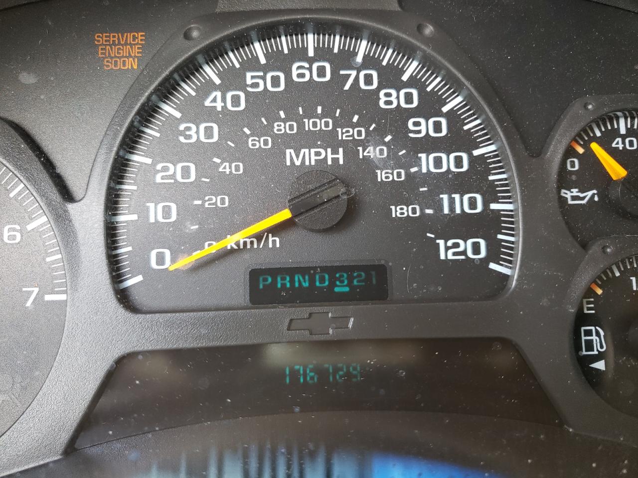 Photo 8 from auction – 2004 CHEVROLET TRAILBLAZE with VIN 1GNDT13S742164679