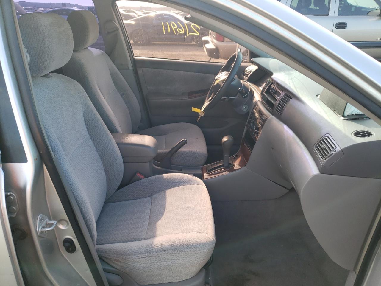 Foto 5 de la subasta – 2003 TOYOTA COROLLA CE con VIN JTDBR32E530014103