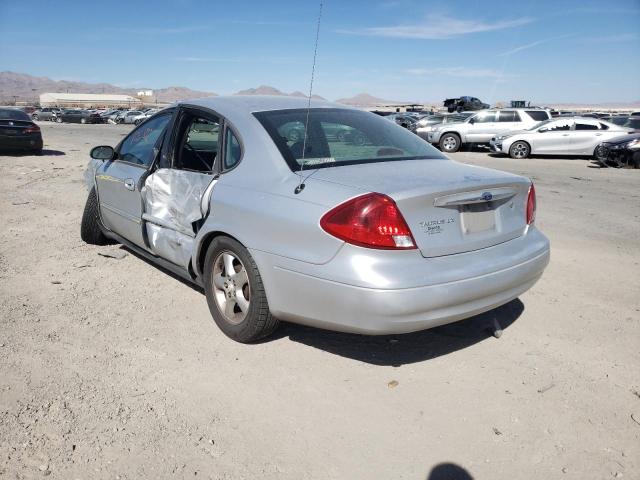 Photo 3 from auction – 2000 FORD TAURUS LX with VIN 1FAFP52U1YG270219