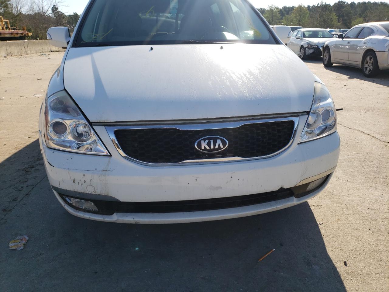 Photo 9 from auction – 2014 KIA SEDONA LX with VIN KNDMG4C73E6538659