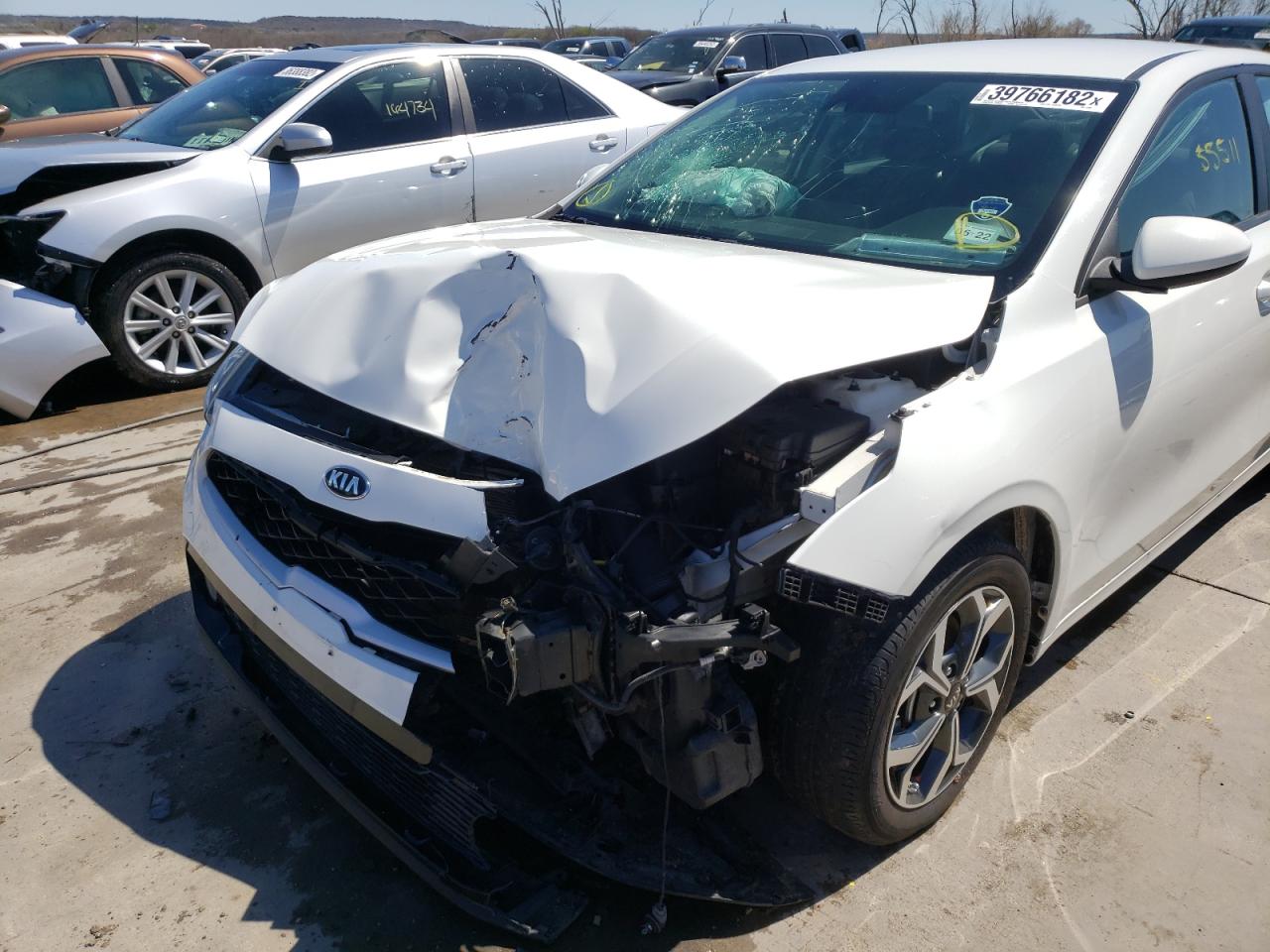 Photo 9 from auction – 2019 KIA FORTE FE with VIN 3KPF24ADXKE014091