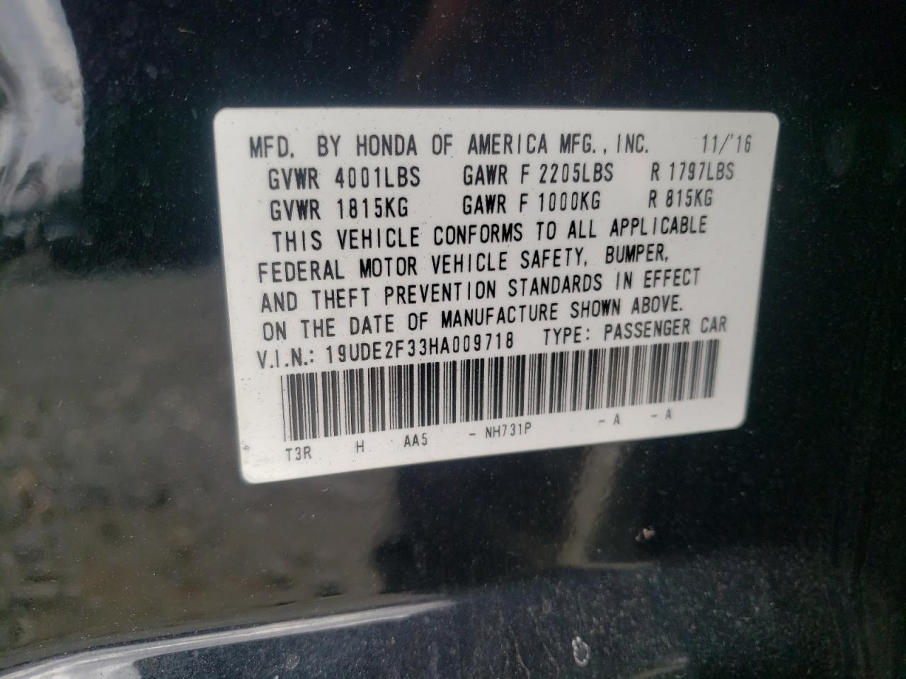 Photo 10 from auction – 2017 ACURA ILX BASE W with VIN 19UDE2F33HA009718