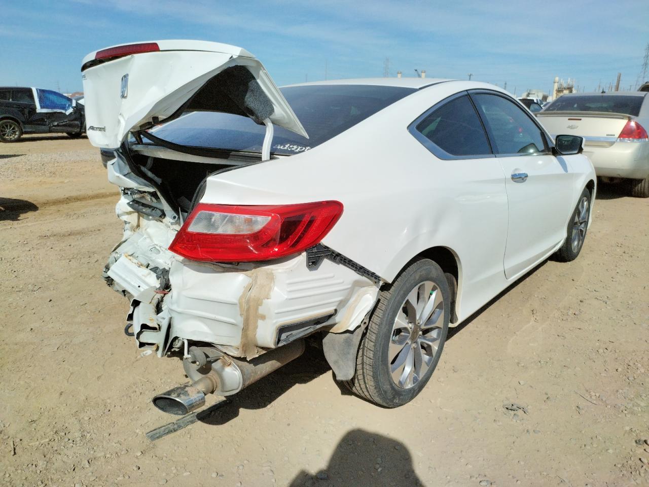 Photo 4 from auction – 2015 HONDA ACCORD LX- with VIN 1HGCT1B31FA002121
