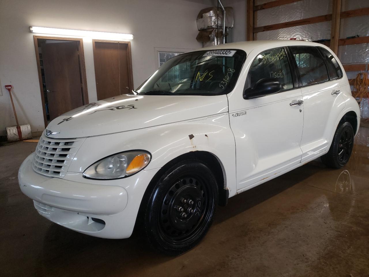 Photo 2 from auction – 2005 CHRYSLER PT CRUISER with VIN 3C4FY48B95T531238