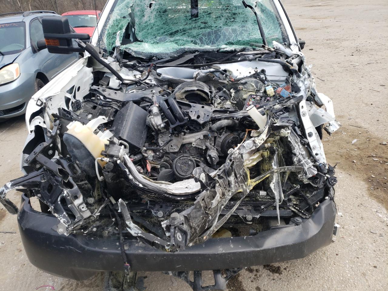 Photo 9 from auction – 2018 CHEVROLET SILVERADO with VIN 1GCRCNEC5JZ353720
