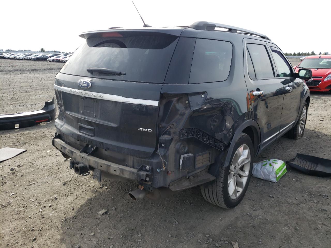 Photo 4 from auction – 2011 FORD EXPLORER L with VIN 1FMHK8F81BGA65776