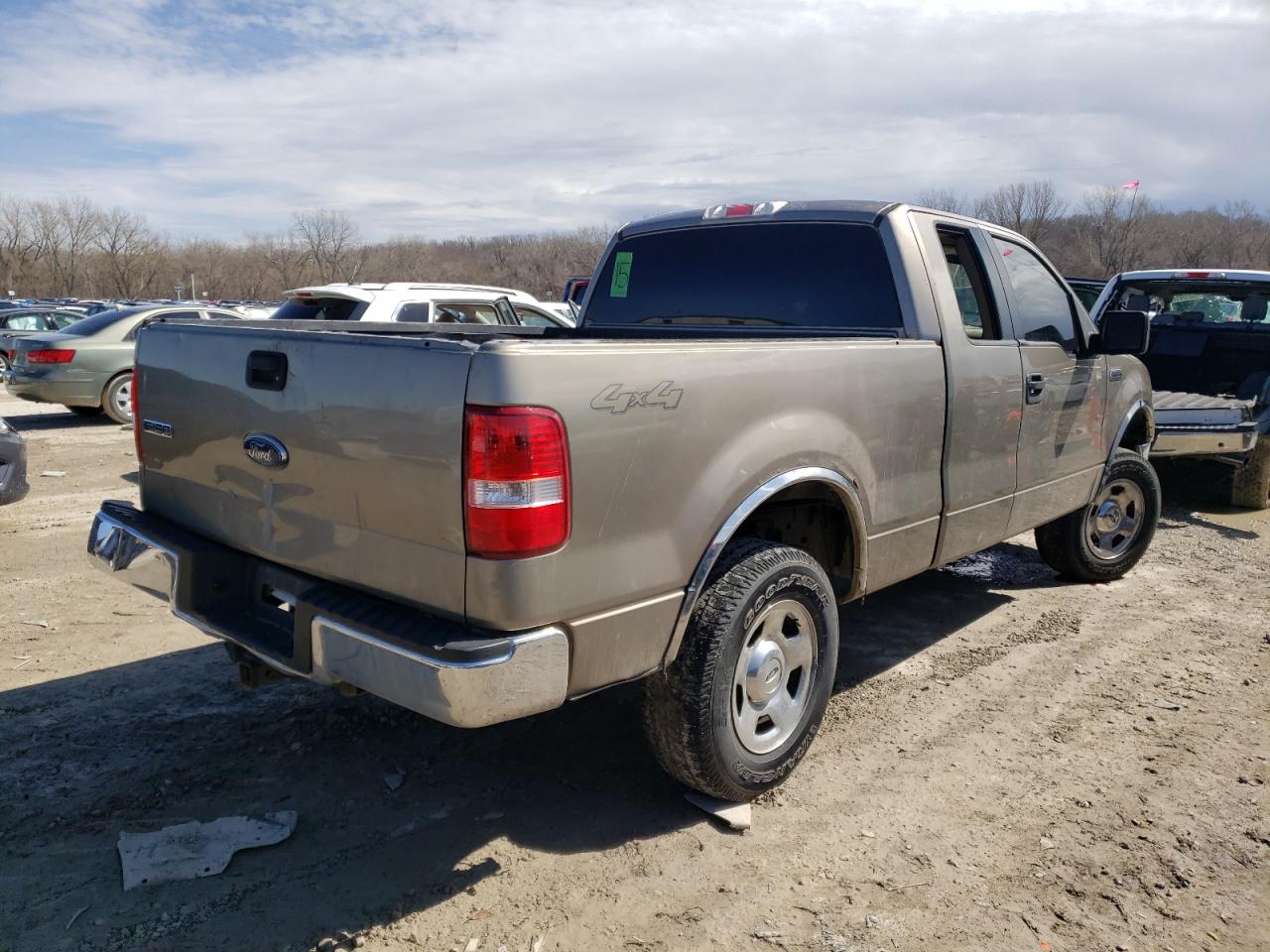Photo 4 from auction – 2006 FORD F150 with VIN 1FTPX14556FB18024