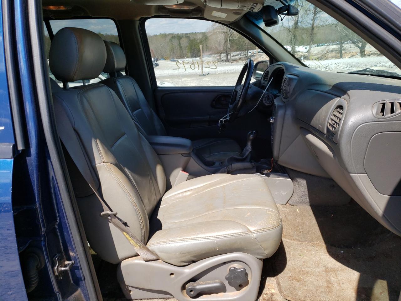 Photo 5 from auction – 2002 CHEVROLET TRAILBLAZE with VIN 1GNDS13S922127312