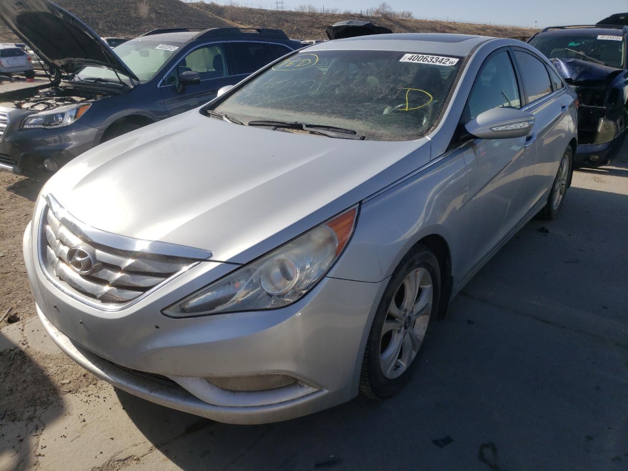 Photo 2 from auction – 2011 HYUNDAI SONATA SE with VIN 5NPEC4AC1BH156356