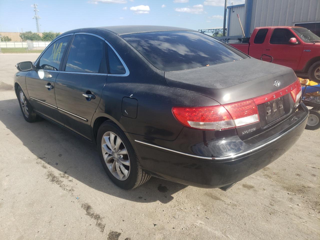Photo 3 from auction – 2007 HYUNDAI AZERA SE with VIN KMHFC46F17A152891