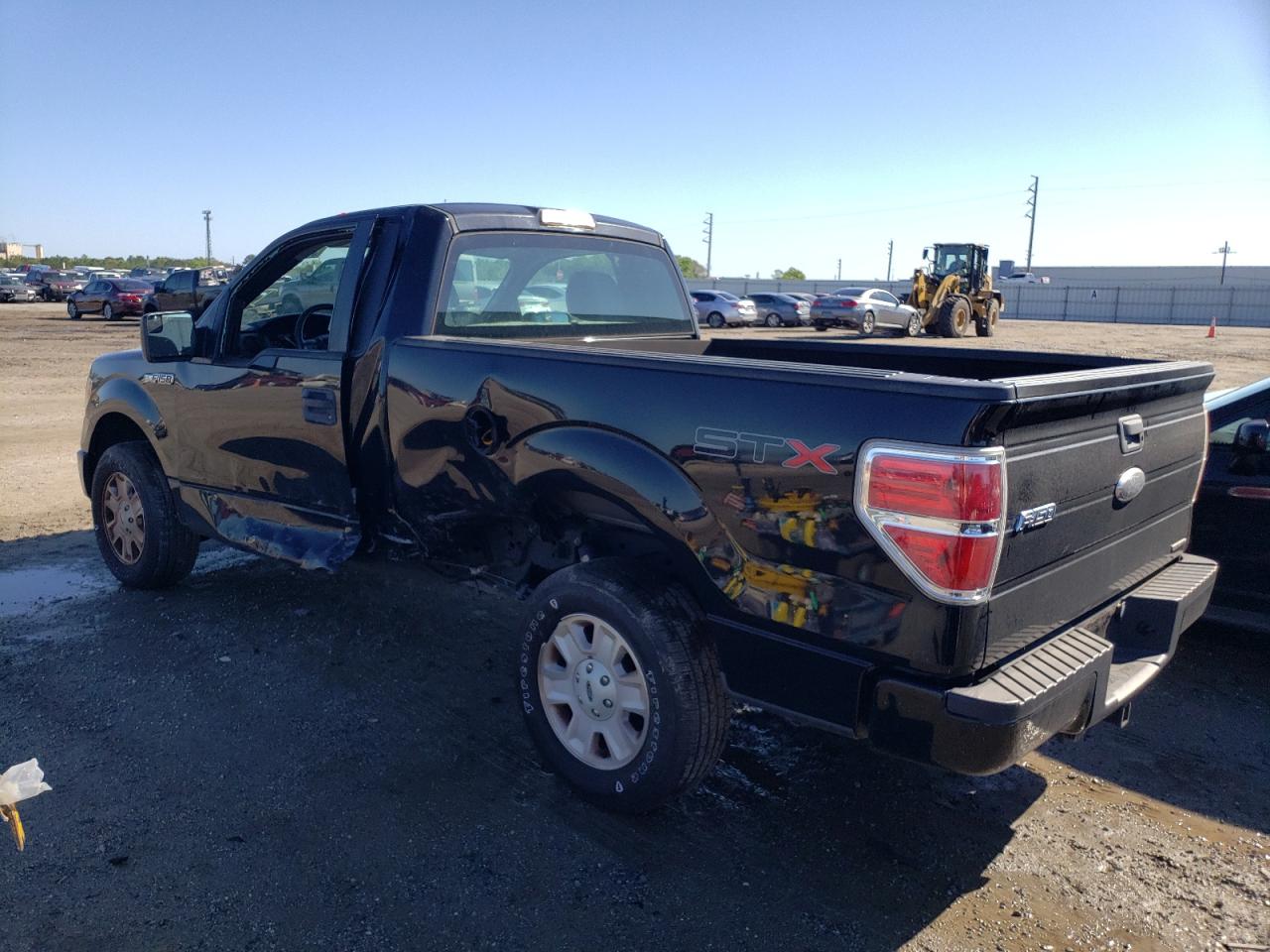 Photo 3 from auction – 2011 FORD F150 with VIN 1FTMF1CM7BFD34756