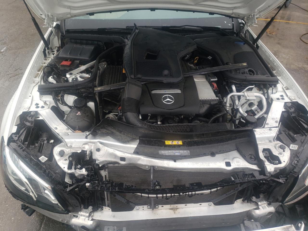 Photo 7 from auction – 2017 MERCEDES-BENZ E 300 with VIN WDDZF4JB0HA185966