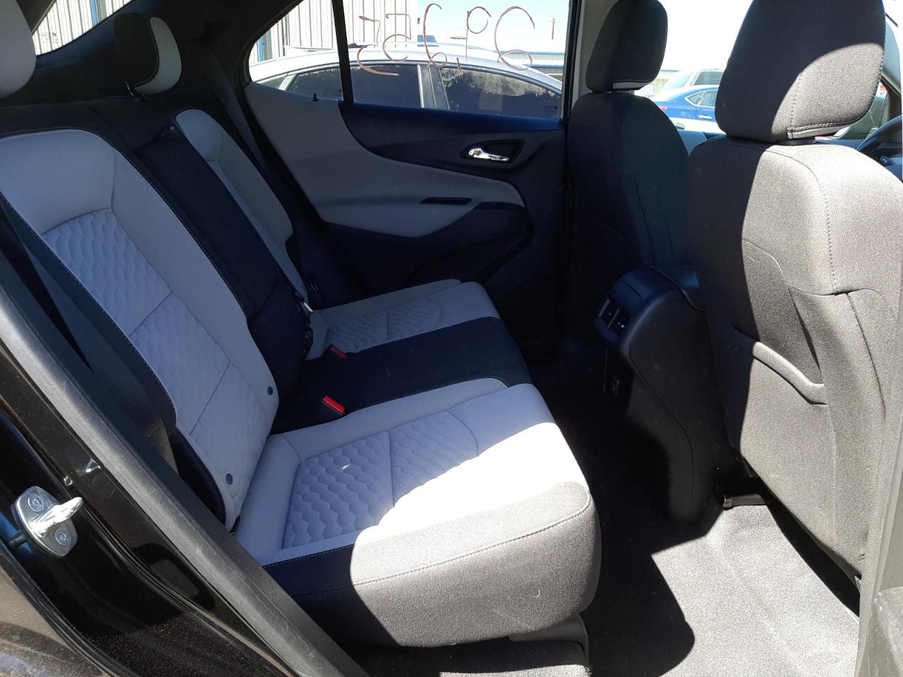 Photo 6 from auction – 2019 CHEVROLET EQUINOX LS with VIN 2GNAXHEVXK6247224