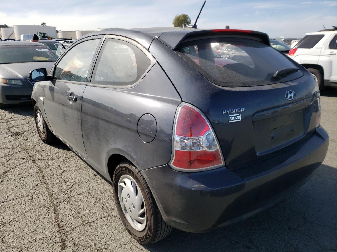 Photo 3 from auction – 2011 HYUNDAI ACCENT GL with VIN KMHCM3AC4BU200382