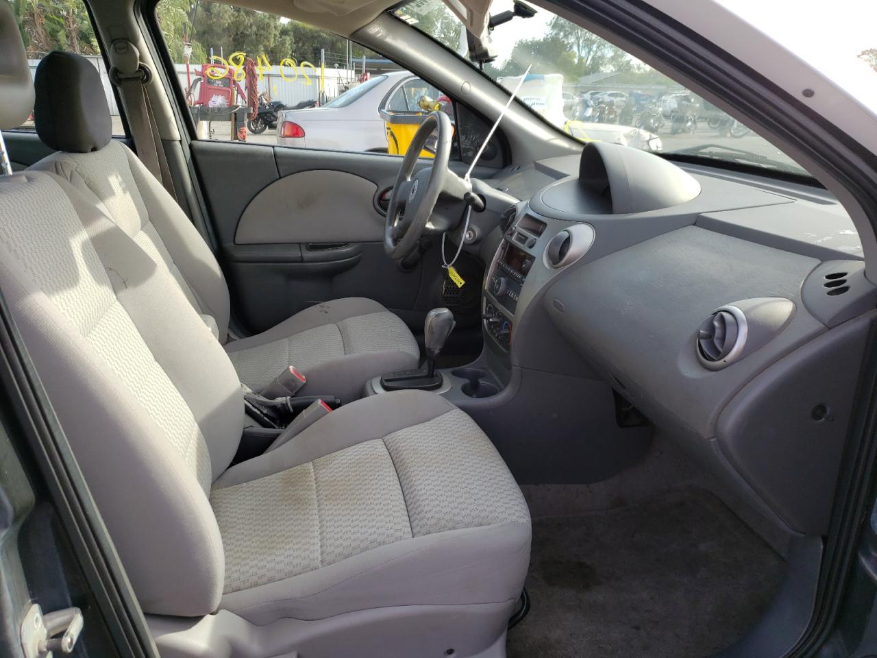 Photo 5 from auction – 2006 SATURN ION LEVEL with VIN 1G8AJ55F26Z184366