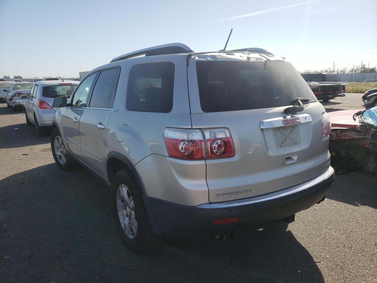 Photo 3 from auction – 2007 GMC ACADIA SLT with VIN 1GKEV23707J108378