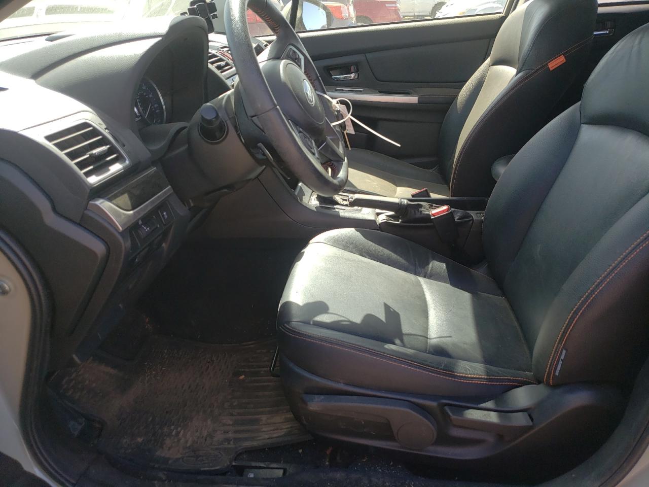 Photo 5 from auction – 2017 SUBARU CROSSTREK with VIN JF2GPAKC1HH280615