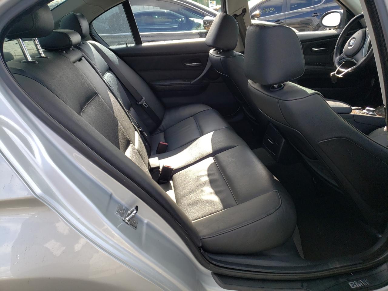 Photo 6 from auction – 2007 BMW 335 I with VIN WBAVB73587PA87678