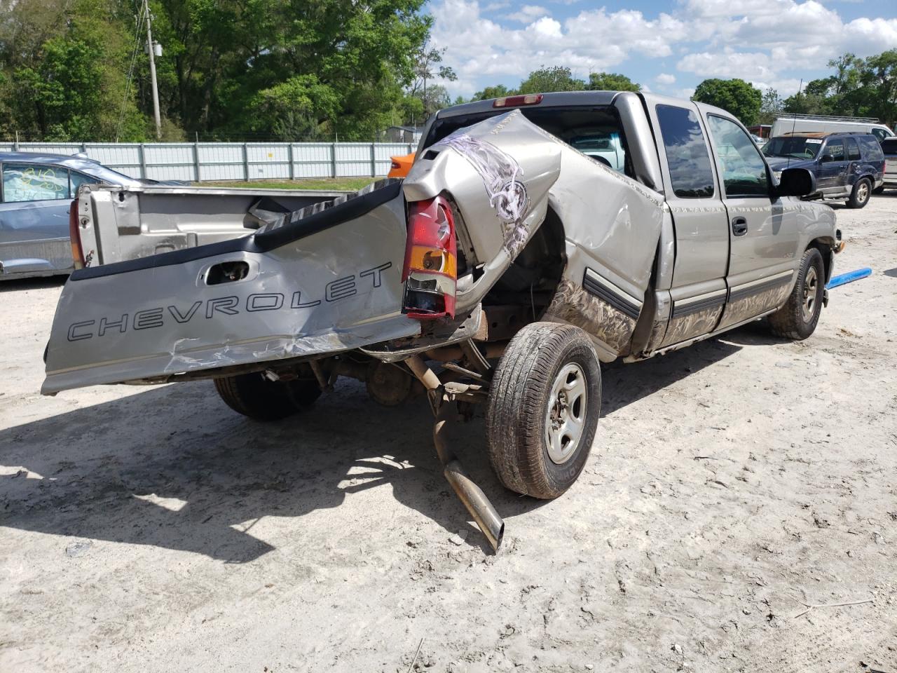 Photo 4 from auction – 2000 CHEVROLET SILVERADO with VIN 2GCEC19V6Y1380348