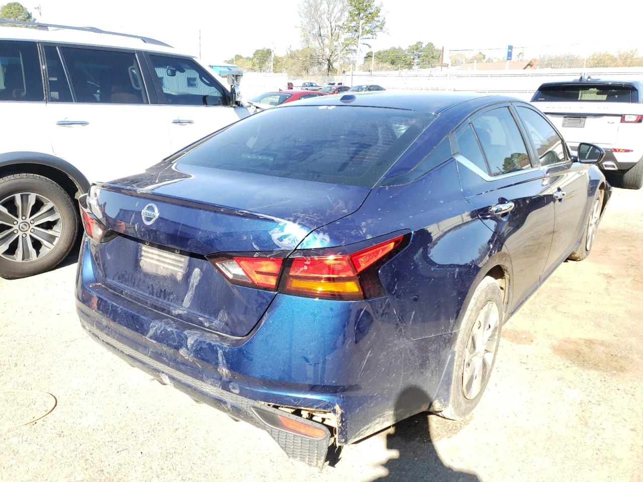 Photo 4 from auction – 2020 NISSAN ALTIMA S with VIN 1N4BL4BV0LC102407