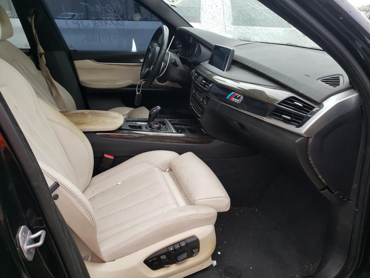 Photo 5 from auction – 2014 BMW X5 XDRIVE5 with VIN 5UXKR6C50E0J73483