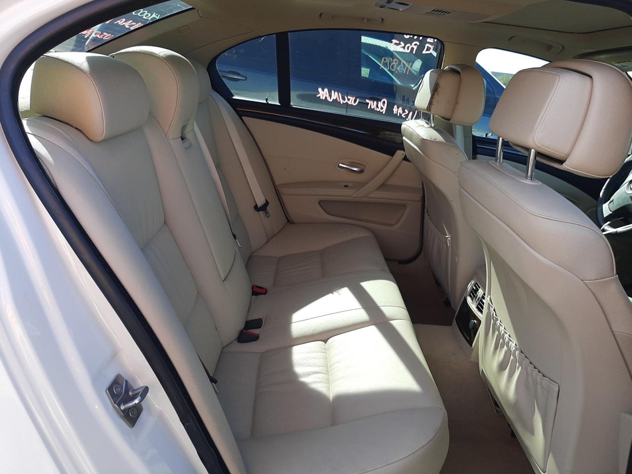 Photo 6 from auction – 2010 BMW 528 I with VIN WBANU5C50AC366147