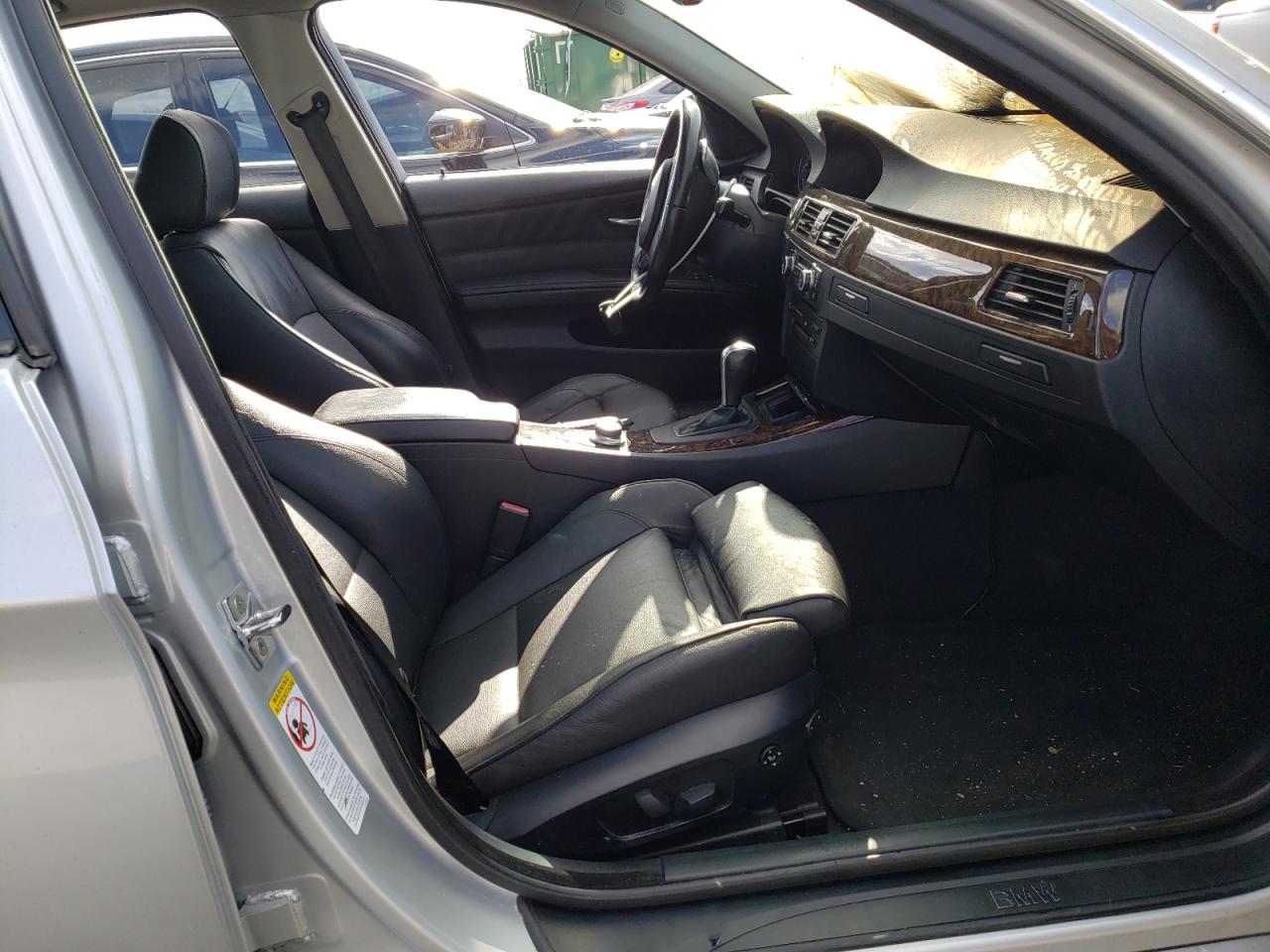 Photo 5 from auction – 2007 BMW 335 I with VIN WBAVB73587PA87678