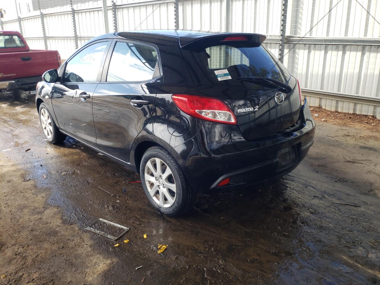 Photo 3 from auction – 2011 MAZDA MAZDA2 with VIN JM1DE1HY5B0123055