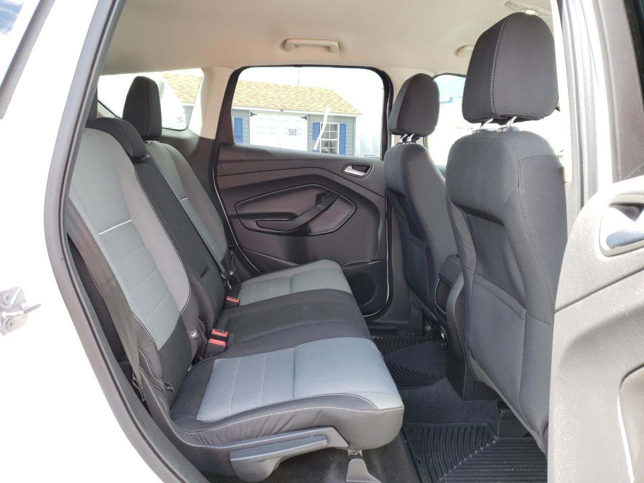 Photo 6 from auction – 2014 FORD ESCAPE SE with VIN 1FMCU9G96EUC33497