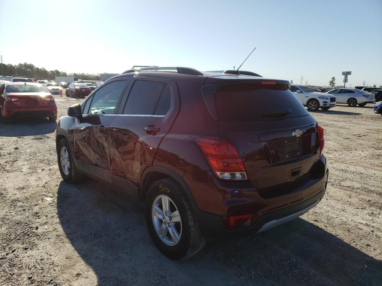 Photo 3 from auction – 2017 CHEVROLET TRAX with VIN 3GNCJLSB2HL143354