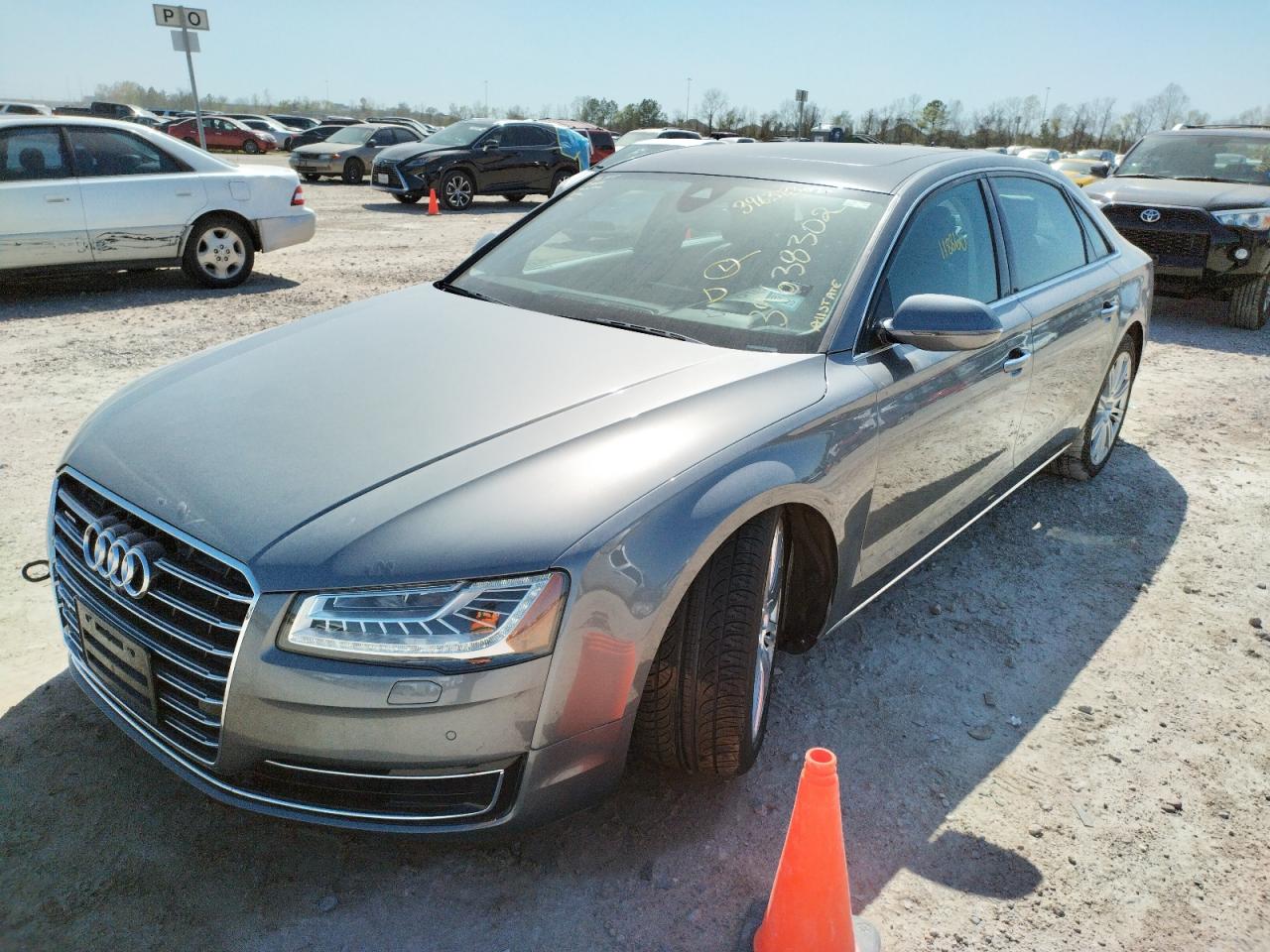 Photo 2 from auction – 2016 AUDI A8 L QUATT with VIN WAU34AFD2GN009603