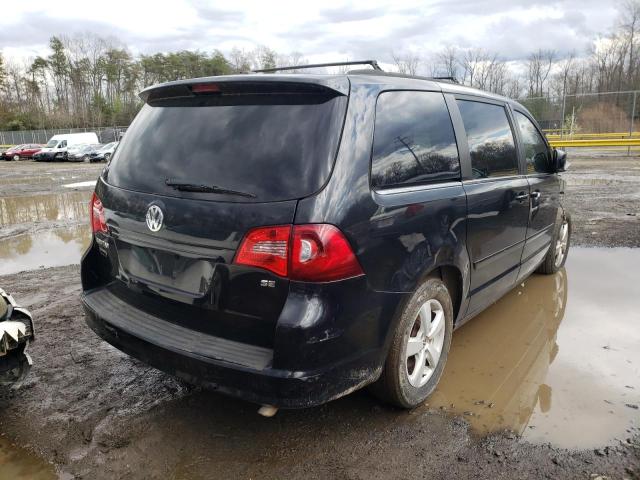Photo 4 from auction – 2011 VOLKSWAGEN ROUTAN SE with VIN 2V4RW3DG2BR642006